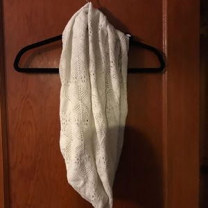 American Eagle infinity scarf